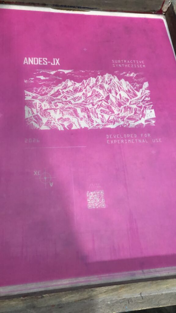 Matriz de serigrafía preparada con los diseños de la camiseta Andes JX
